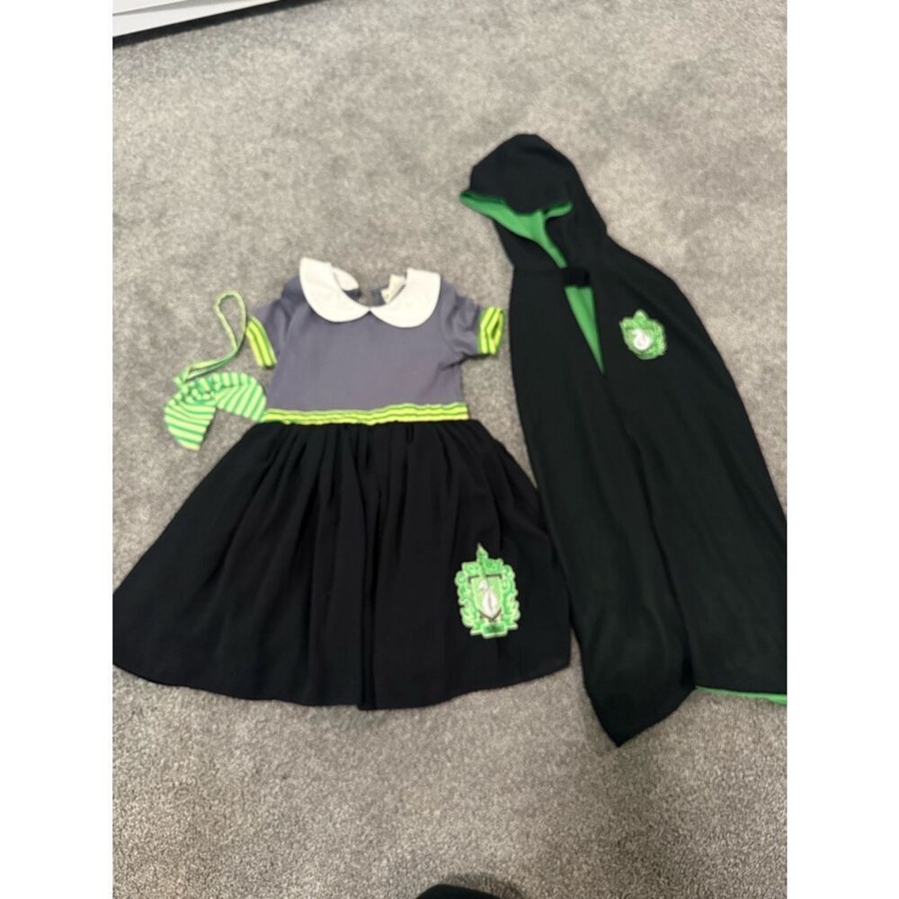 Taylor Joelle Harry Potter Slytherin House Cape Set Sz 6 - Picture 3 of 7